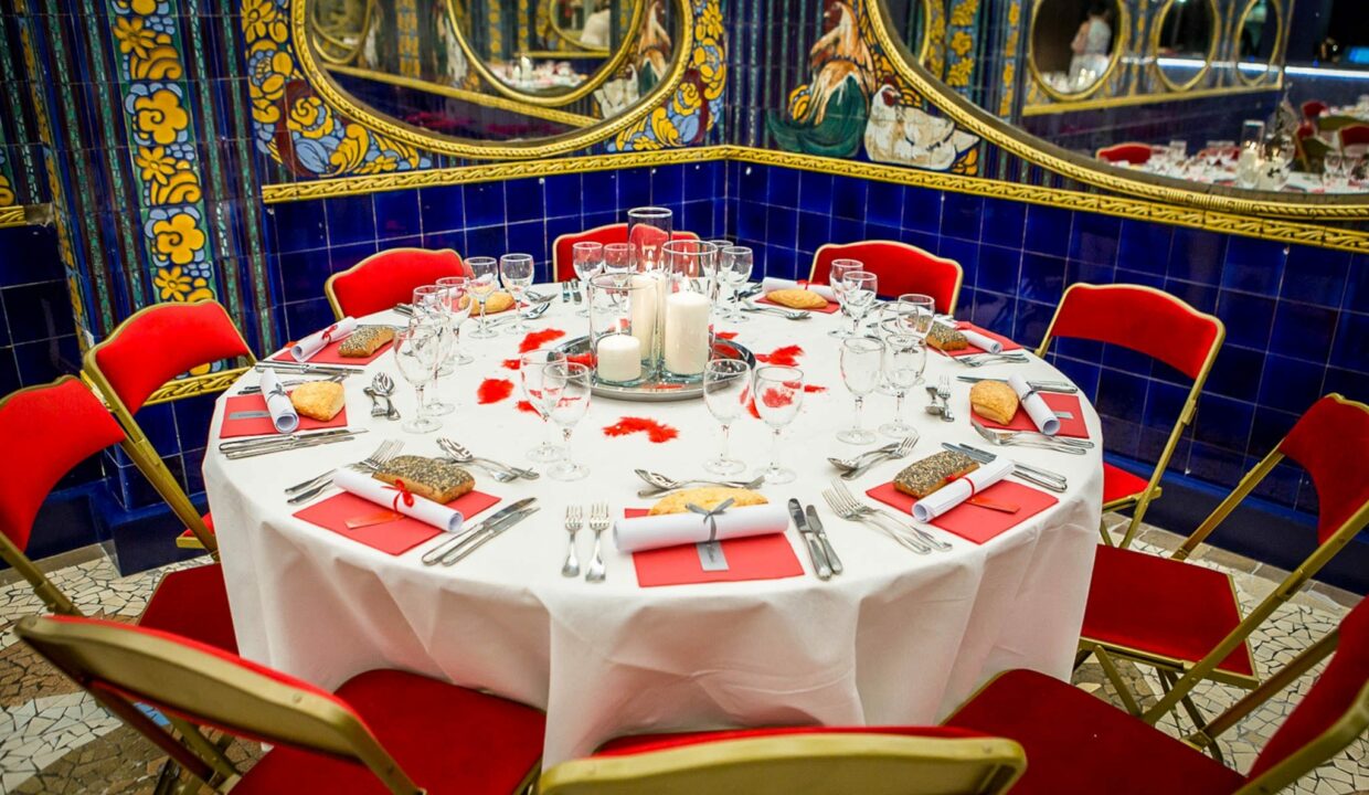 chez-ces-demoiselles