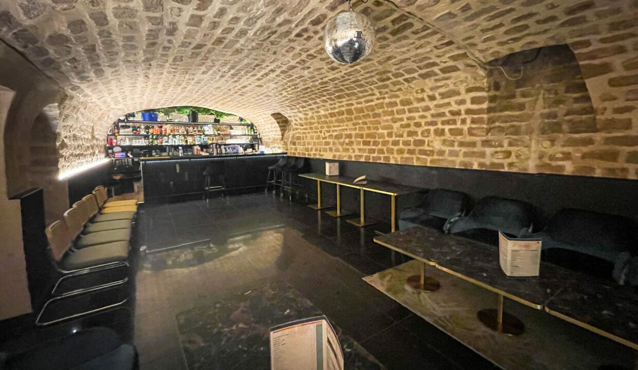 les-dessous-de-bastille-2033