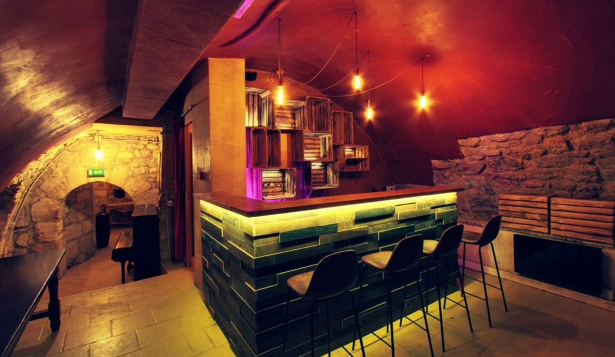 les-dessous-du-marais-bar-privee