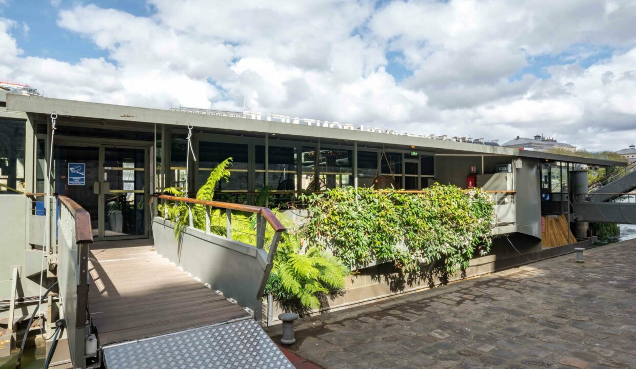 la-peniche-de-flora-soiree-entreprise