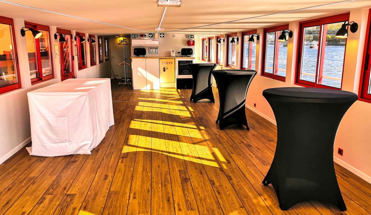 la-peniche-de-lea-entreprise-soiree