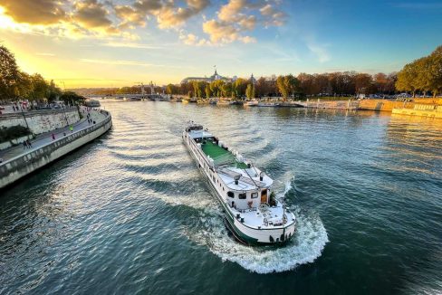 La Péniche de Louise - Lieu événementiel à louer à Paris