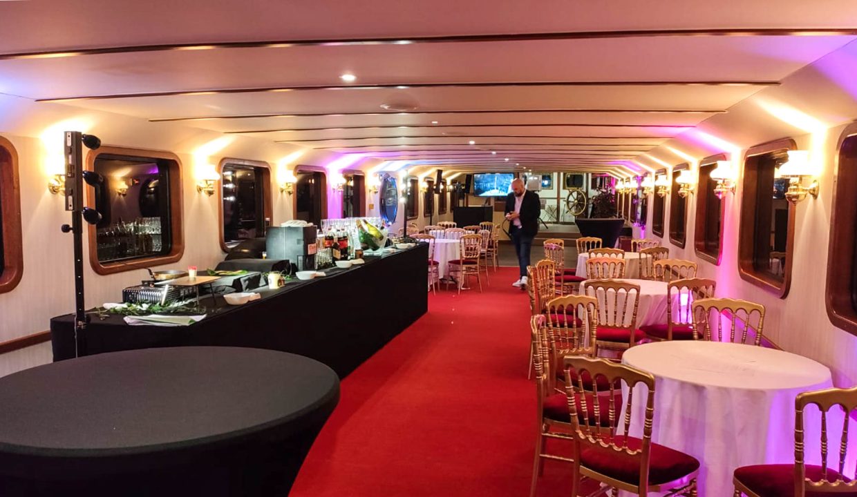 la-peniche-de-louise-06