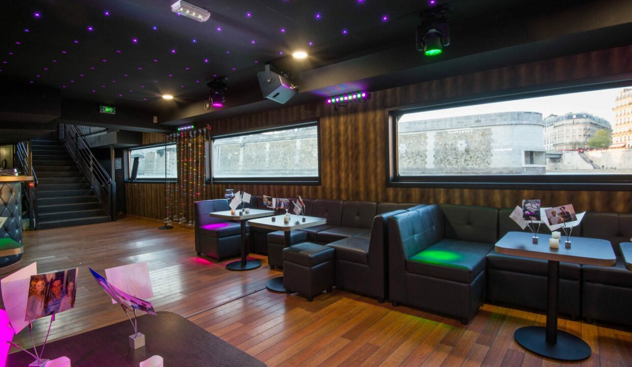 la-peniche-de-matthieu-reservation-salle-paris