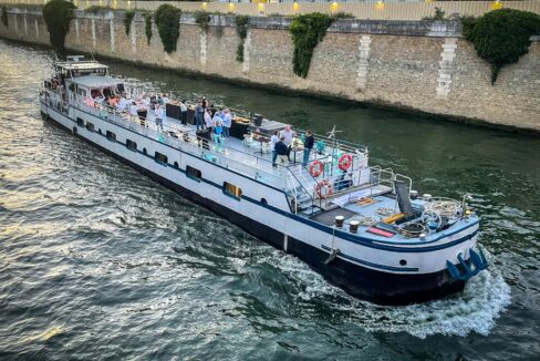 La Péniche de Sidonie - Lieu événementiel à louer à Paris