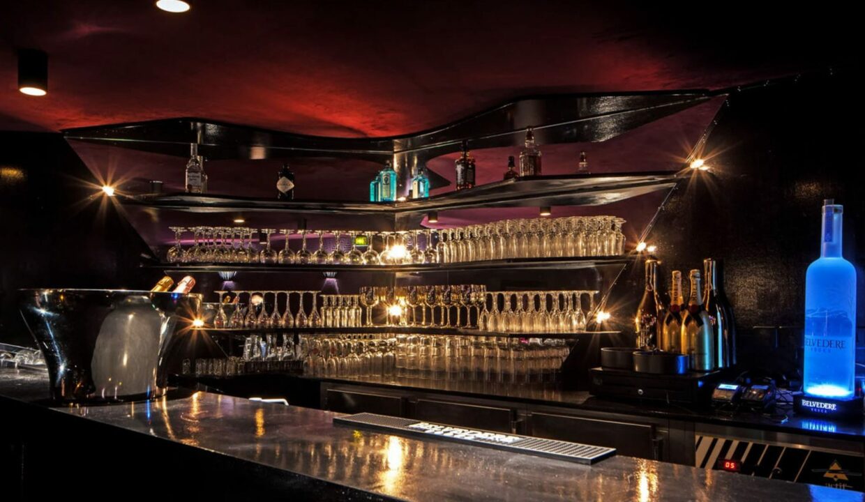 le-club-montparnasse-bar