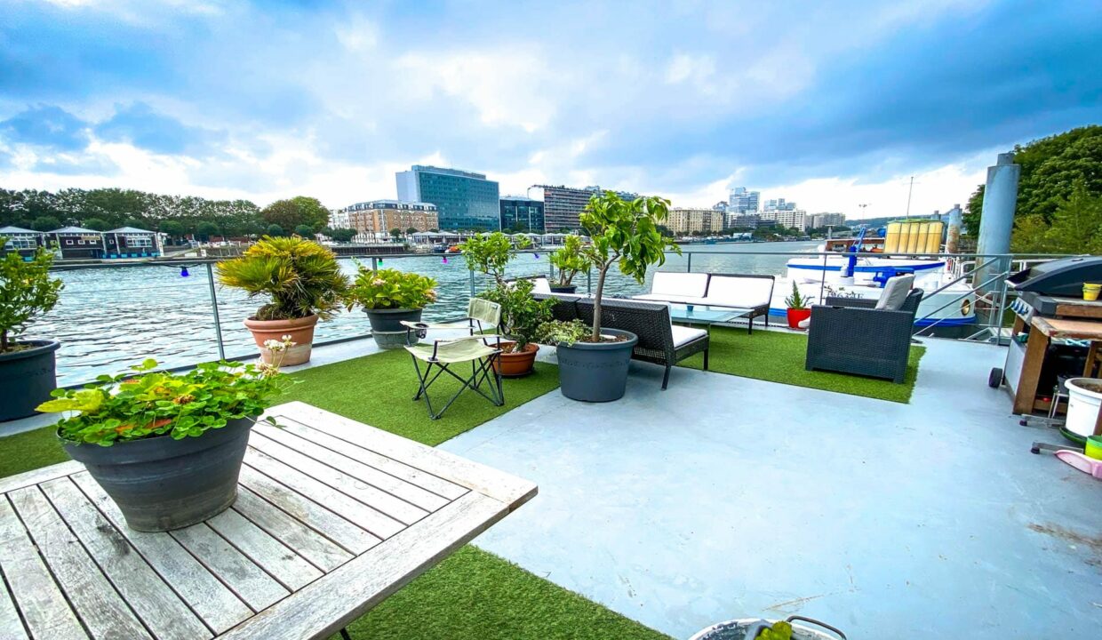 la-peniche-de-philippe-75E