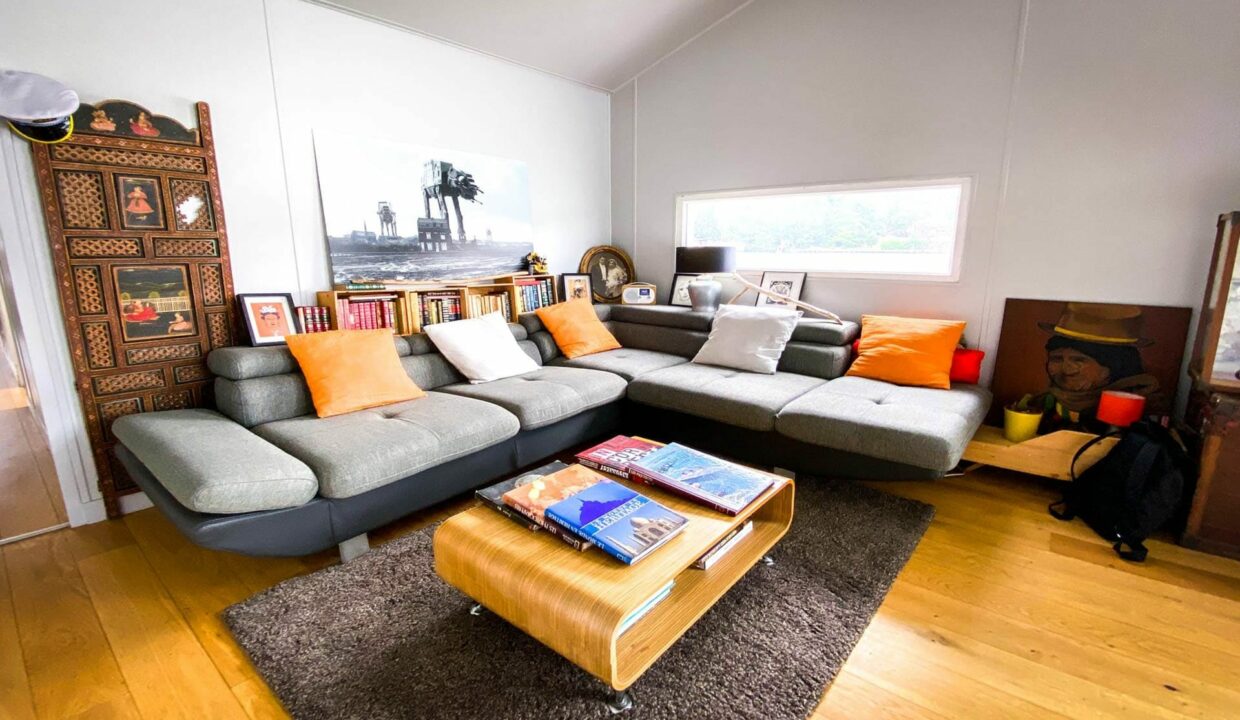 la-peniche-de-philippe-BC8