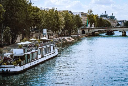 La Péniche de Barbara - Lieu événementiel à louer à Paris
